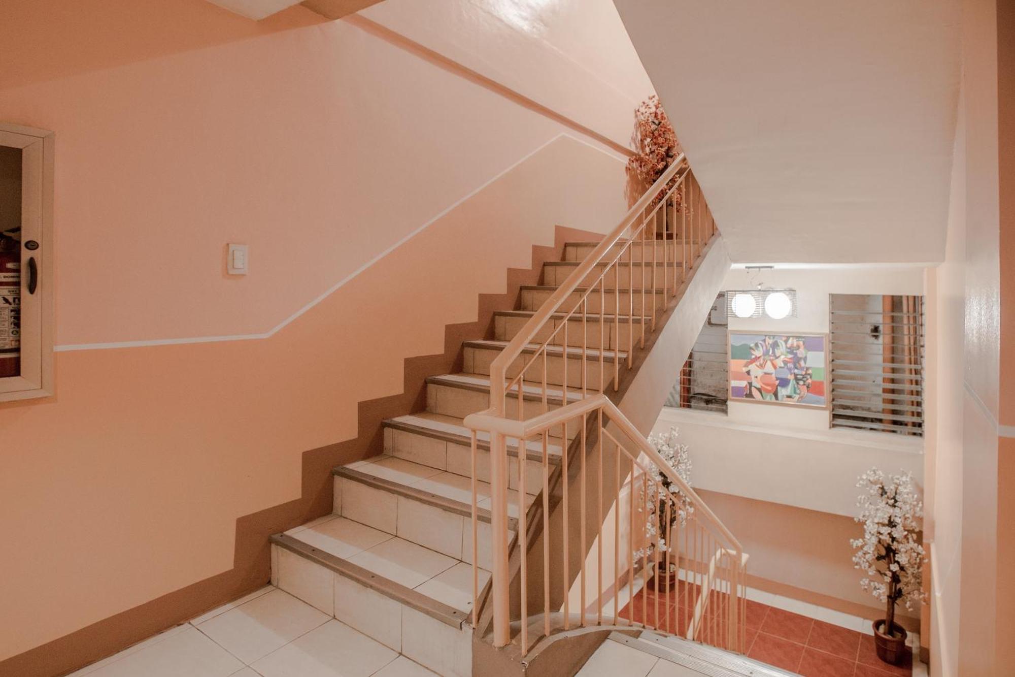 Haeinsa Condotel Quezon City Εξωτερικό φωτογραφία